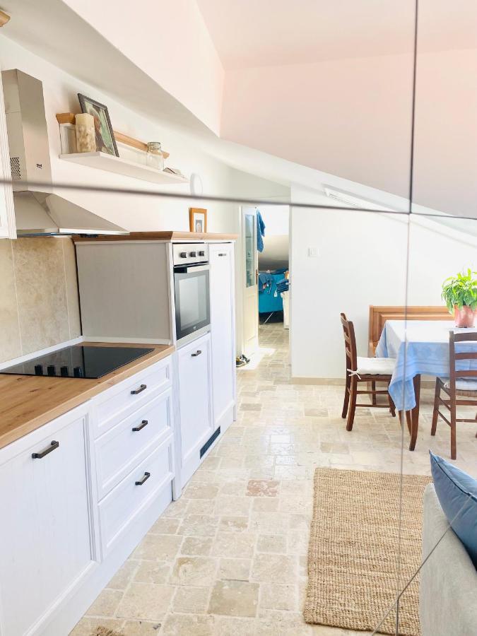 Istria Apartment - 3 Minutes From The Beach Novigrad  Exterior photo
