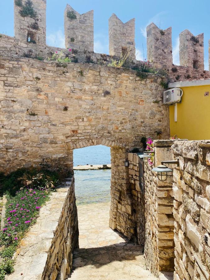Istria Apartment - 3 Minutes From The Beach Novigrad  Exterior photo